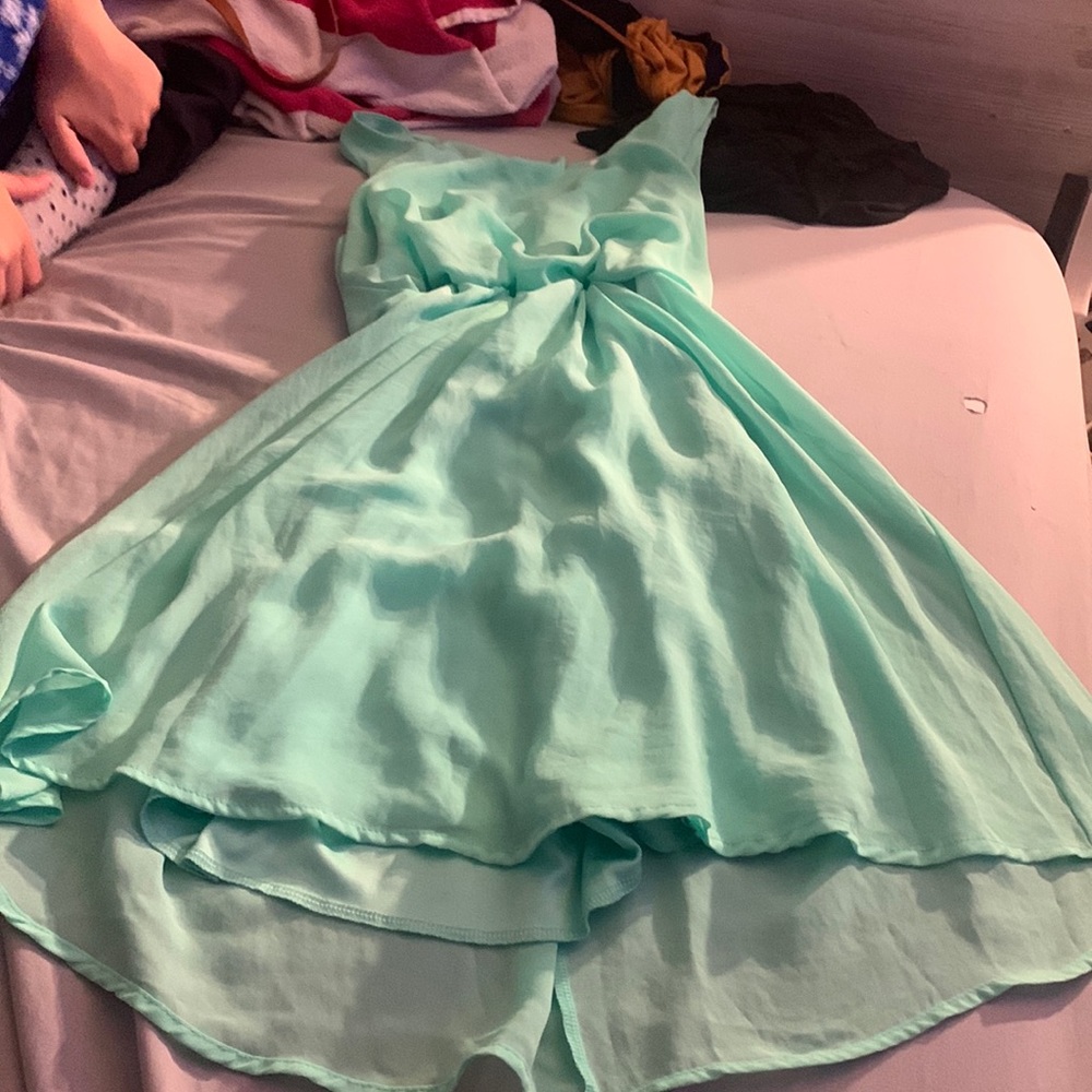 blue dress